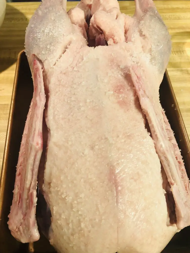 goose whose skin has been salted