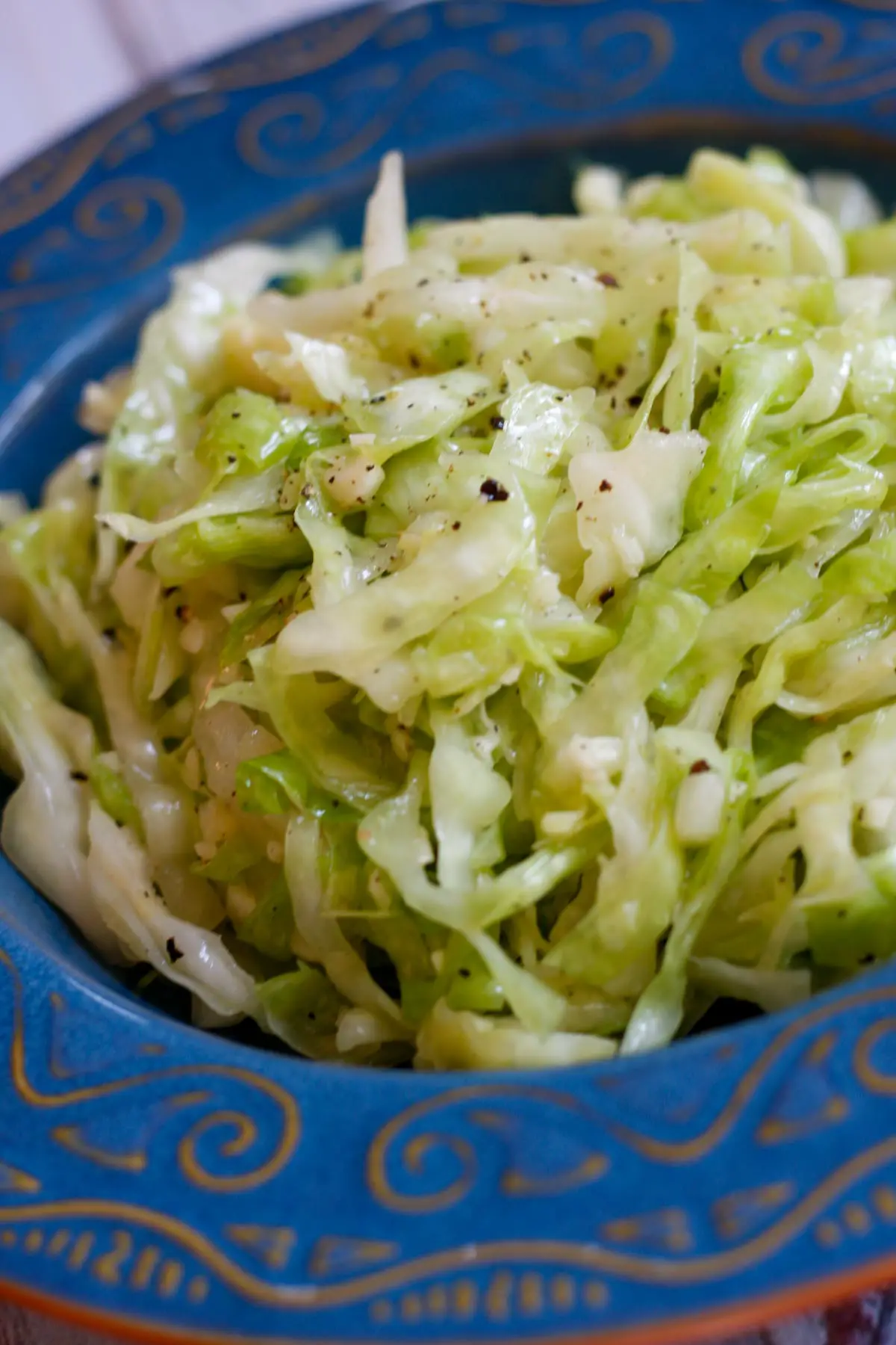 Middle Eastern Style Cabbage Salad in a blue dish.