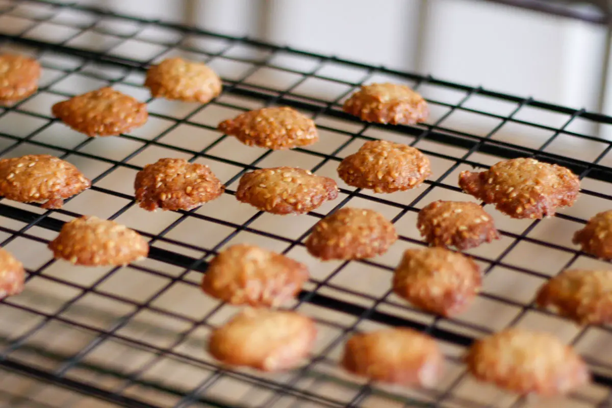 Benne wafers on a cooling rack.